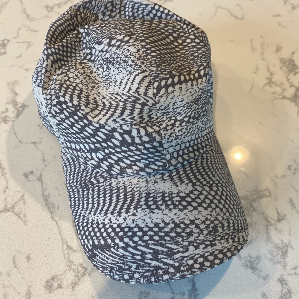 Women’s Lululemon Baseball Hat Cap EUC